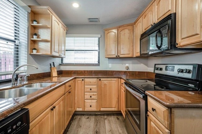 property at 2530 NE 9th St