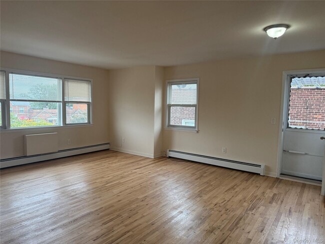 61-26-61164 164th St in Queens, NY - Building Photo - Building Photo