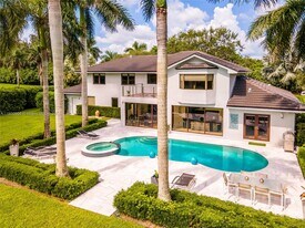 4242 SW 107th Way in Davie, FL - Building Photo