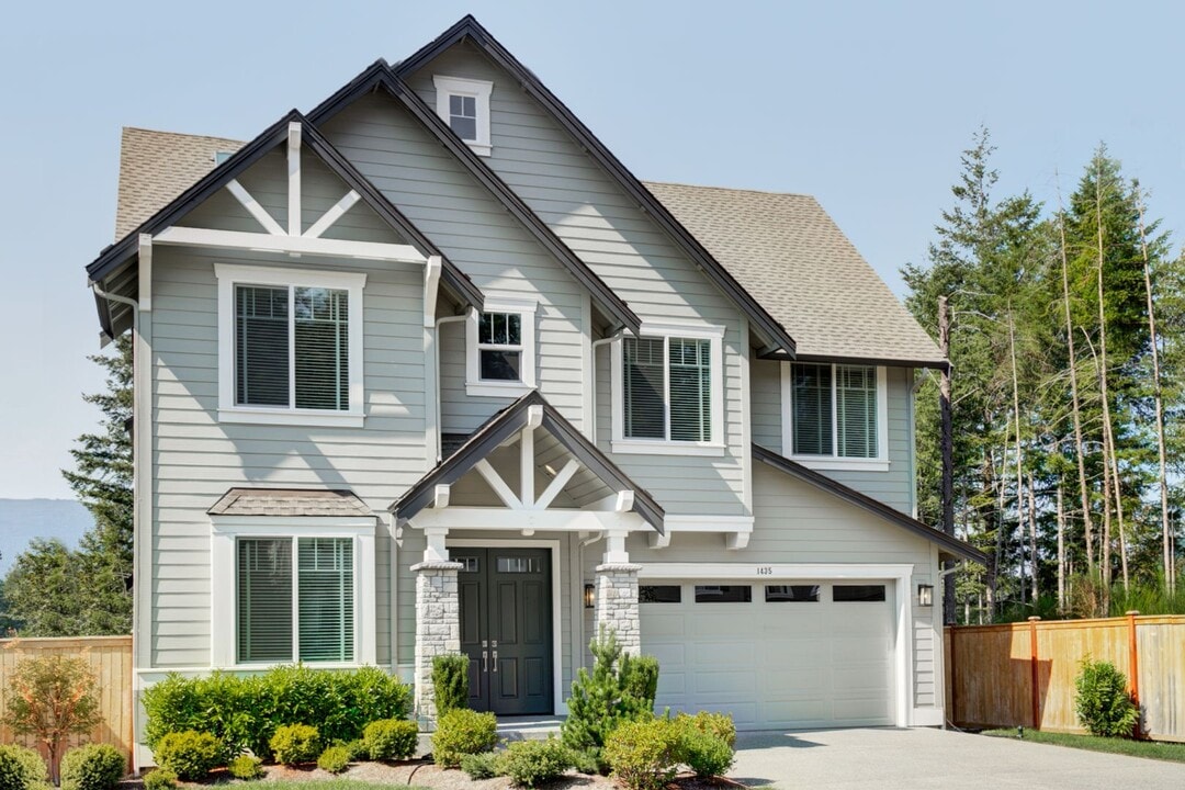 1435 Elk Run Pl SE in North Bend, WA - Building Photo