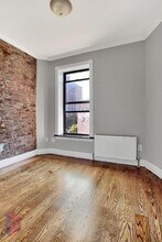 343 E 5th St in New York, NY - Building Photo - Building Photo
