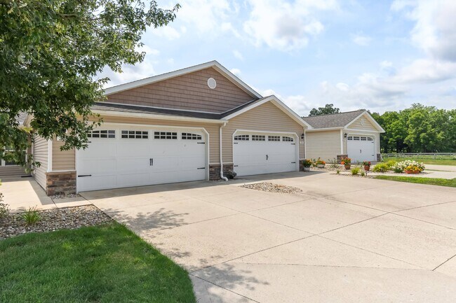 Redwood Johnstown in Johnstown, OH - Building Photo - Building Photo