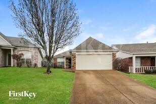 10148 Cross Valley Dr in Cordova, TN - Building Photo