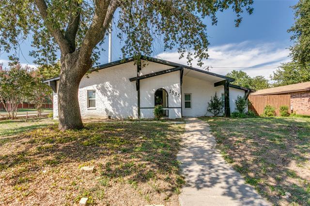 property at 1535 Carnation Dr