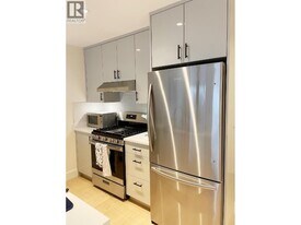 282 E 18th Ave in Vancouver, BC - Building Photo