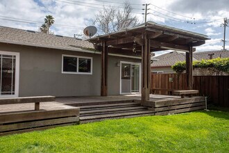 1217 El Dorado Ave in Santa Cruz, CA - Building Photo - Building Photo
