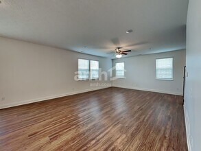 1361 Pk Pl S in Reynoldsburg, OH - Building Photo - Building Photo