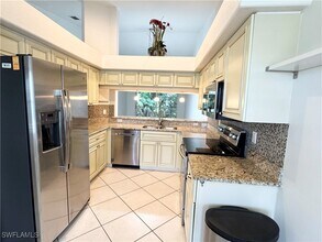 1225 Sarah Jean Cir in Naples, FL - Building Photo - Building Photo