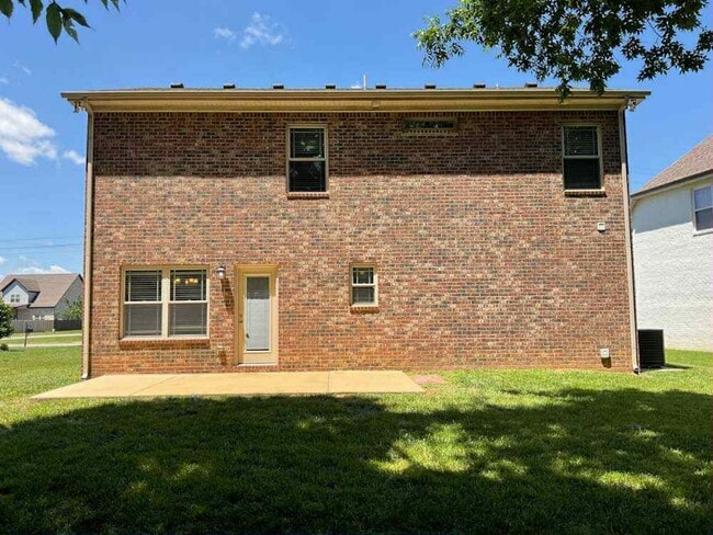 510 Ruby Oaks Ln in Murfreesboro, TN - Building Photo - Building Photo