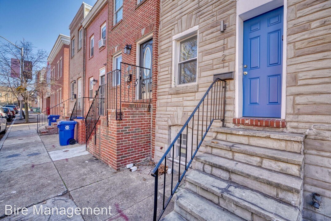 1121 Washington Blvd Photo