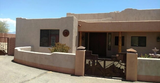 property at 5640 W Sunset Rd