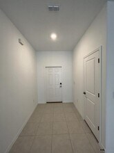 14552 Easy Goer St in Sun City Center, FL - Building Photo - Building Photo