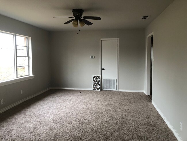 114 S Hearon Dr in Whitehouse, TX - Building Photo - Building Photo