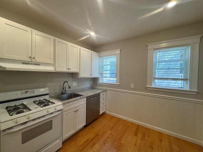 property at 9 Belmont Sq