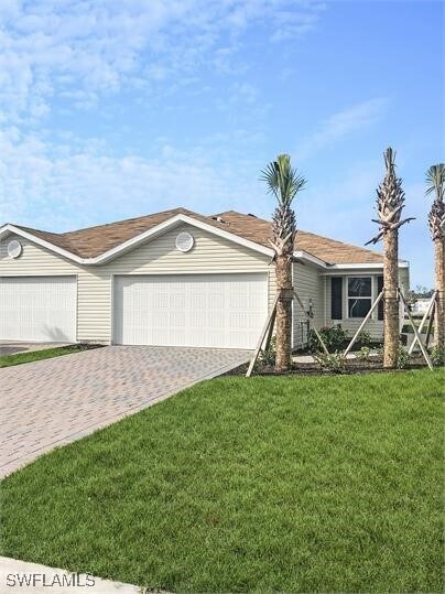 18268 Minorea Ln in Lehigh Acres, FL - Building Photo