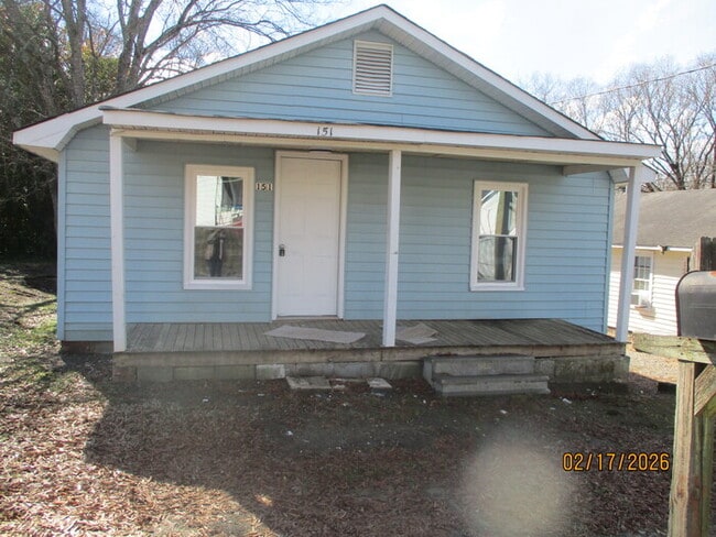 property at 151 Princess Ave SW