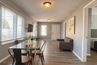 8622 N 39th St in Tampa, FL - Building Photo - Building Photo