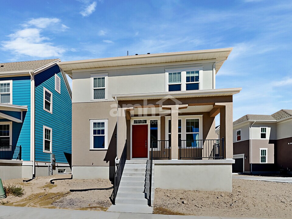 6062 W Arranmore Dr in South Jordan, UT - Building Photo