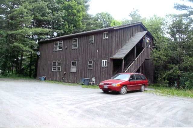 1610 Glasco Tpke in Saugerties, NY - Building Photo - Building Photo