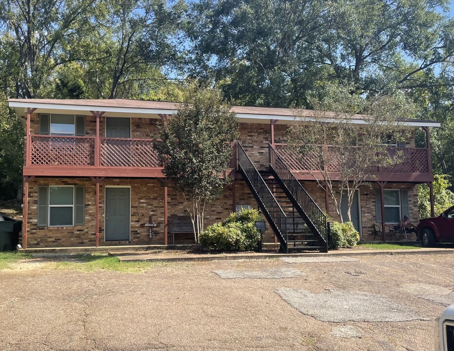 216 Wedgewood St, Unit 4 in Nacogdoches, TX - Building Photo