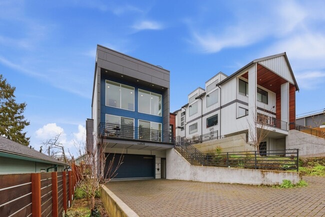 4726 S Juneau St in Seattle, WA - Foto de edificio - Building Photo