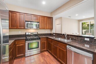 205 Monet Ln in Folsom, CA - Building Photo - Building Photo