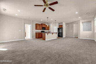7023 Cinder Village Dr in Sparks, NV - Foto de edificio - Building Photo