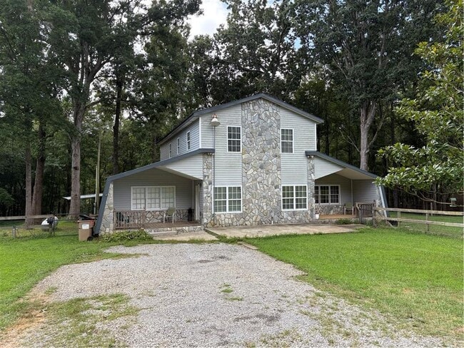 property at 368 White Pine Crossover