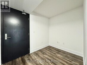 955 Bay St. in Toronto, ON - Building Photo - Building Photo