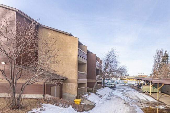 Anderson Avenue West in Edmonton, AB - Building Photo - Building Photo