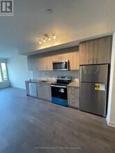8010-8010 Derry Rd in Milton, ON - Building Photo - Building Photo