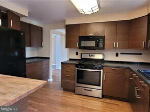 210 Royal Grant Way in Dover, DE - Building Photo - Building Photo