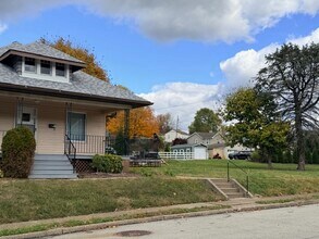 379 2nd Ave in Bridgeville, PA - Building Photo - Building Photo