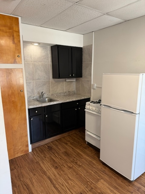 708 Mills St, Unit 7 in Kalamazoo, MI - Foto de edificio - Building Photo