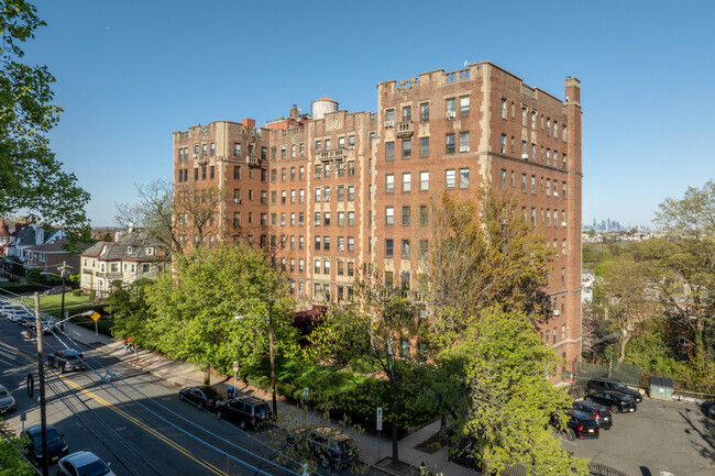 Mount Prospect Manor in Newark, NJ - Foto de edificio - Building Photo