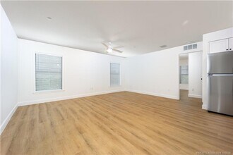 3375 SW Mapp Rd in Palm City, FL - Building Photo - Building Photo