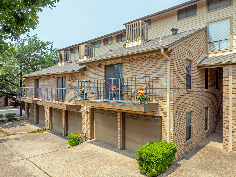 West Lynn condominiums in Austin, TX - Building Photo