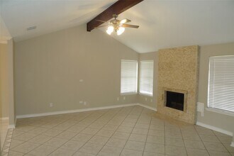 15406 Ensenada Dr in Houston, TX - Building Photo - Building Photo