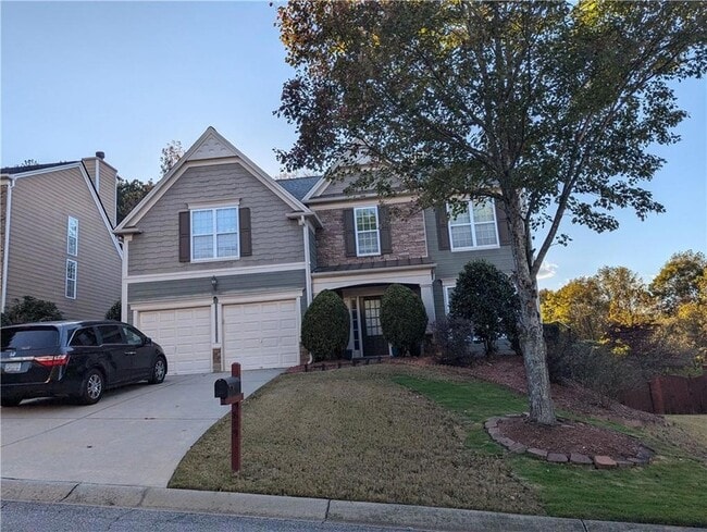 815 Earlham Dr in Suwanee, GA - Building Photo - Building Photo