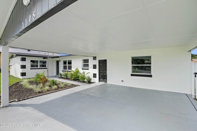 1108 Vineland St in Cocoa, FL - Building Photo - Building Photo