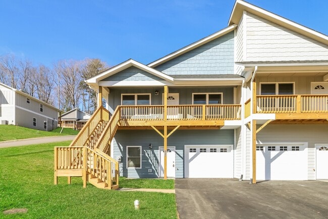 432 Little Sycamore Ln
