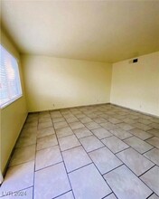 5336 Mancos Ct in Las Vegas, NV - Building Photo - Building Photo