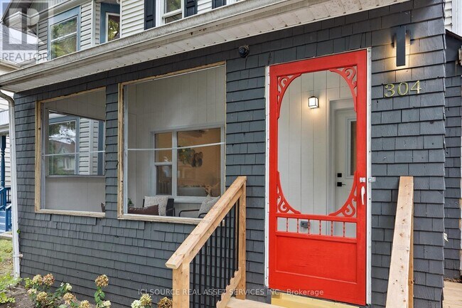 304 Lincoln Rd in Windsor, ON - Building Photo - Building Photo