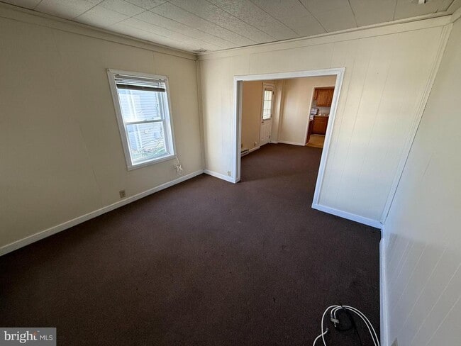 property at 204 E Portland St