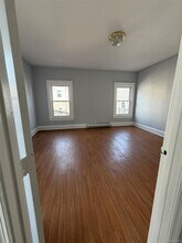 4 Ritters Ln in Yonkers, NY - Building Photo - Building Photo