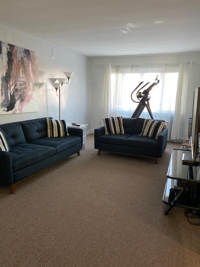 6154 70th St, Unit 2