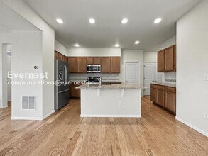 14694 E Crestridge Dr in Aurora, CO - Building Photo - Building Photo