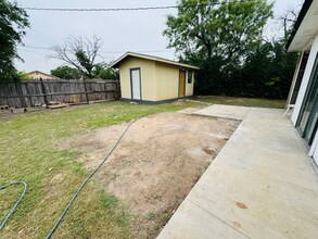 1703 N Magdalen St in San Angelo, TX - Building Photo - Building Photo