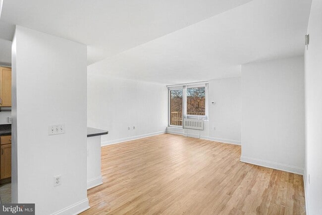 property at 800 4th St SW