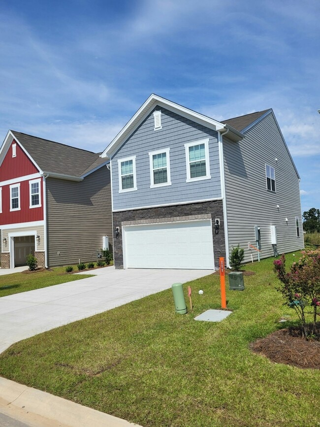 627 Olympia St in Gilbert, SC - Building Photo - Building Photo